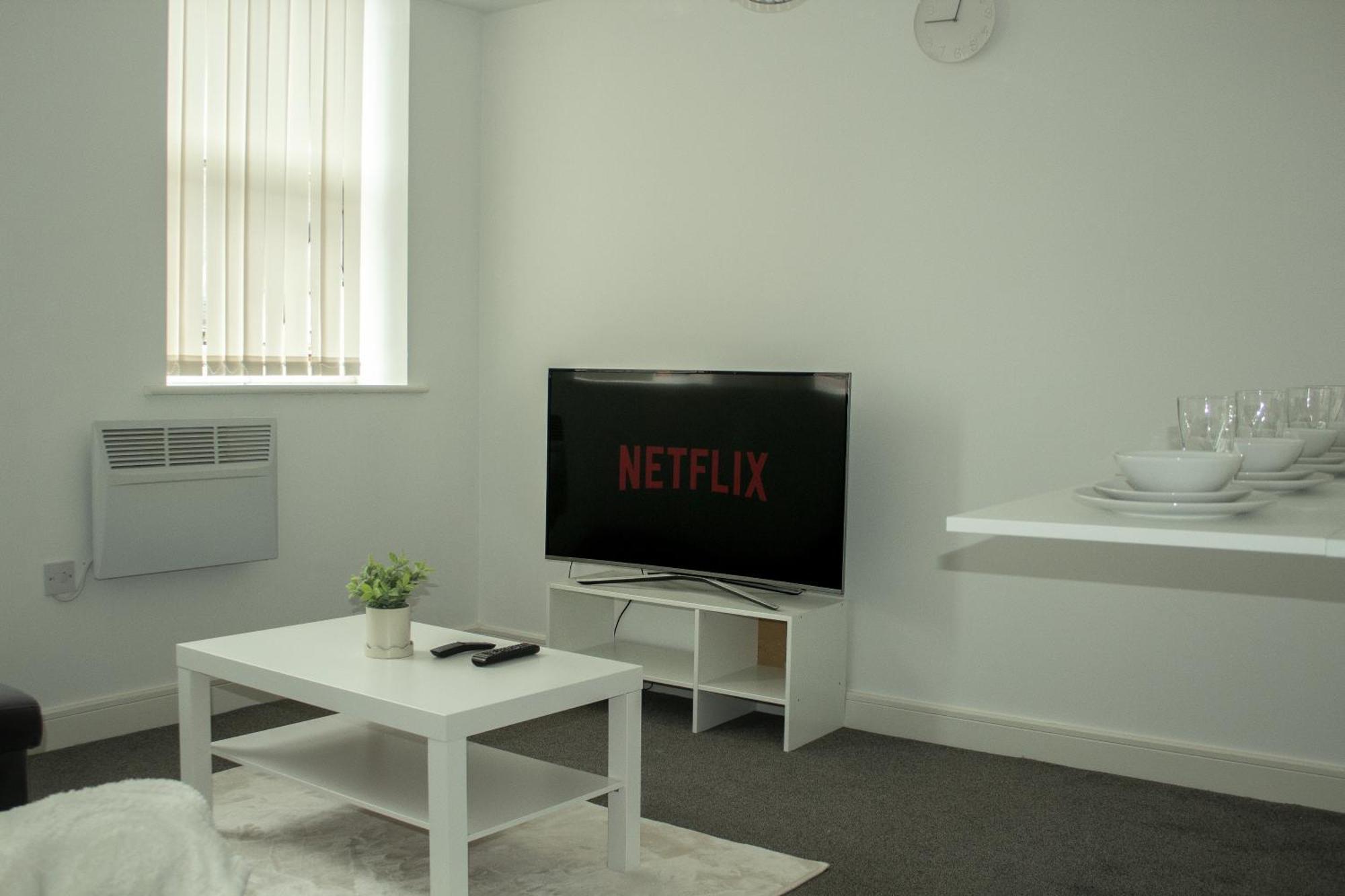 Edyn - Sleek & Luxe Duplex * Nottingham