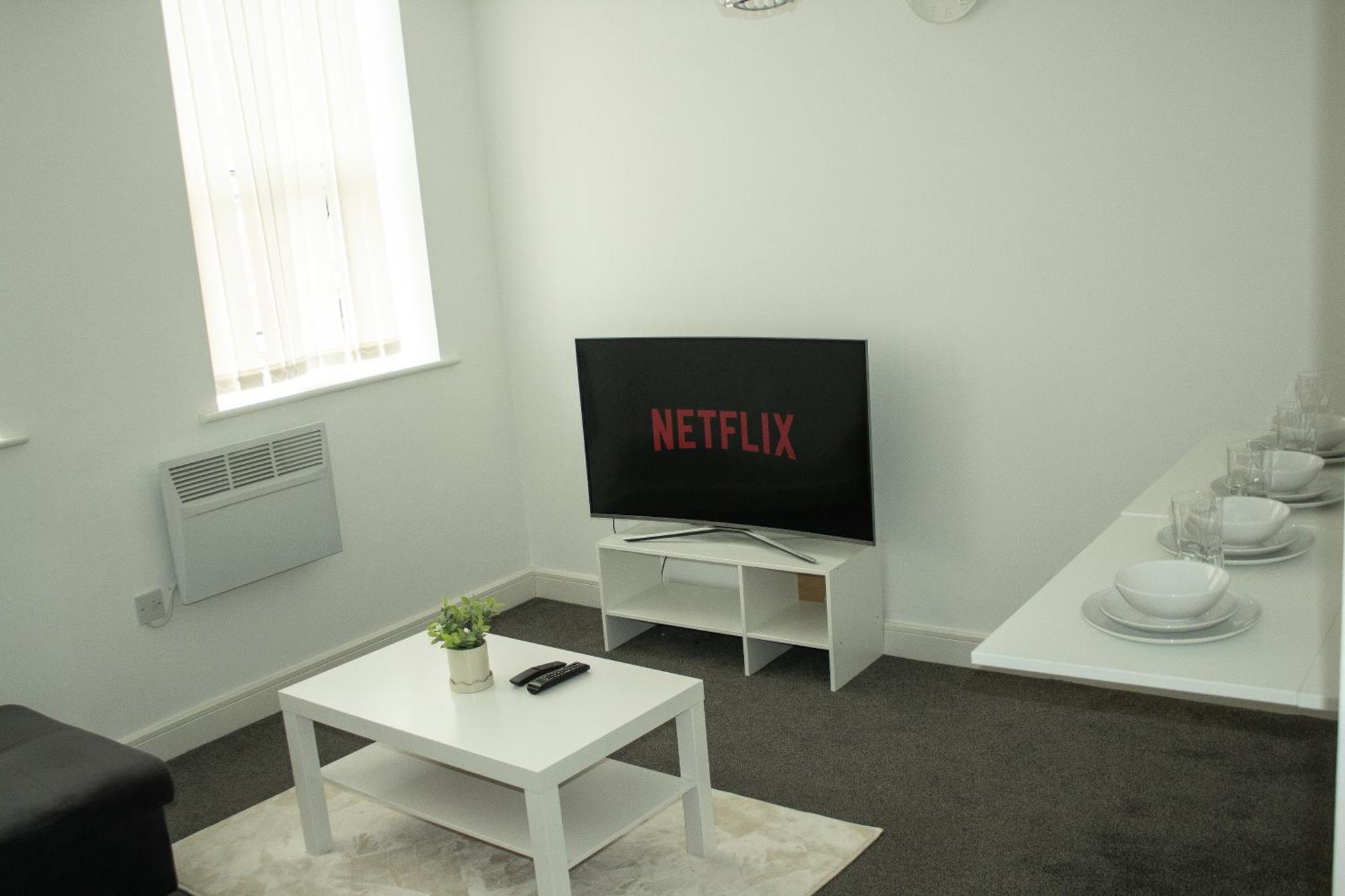 Edyn - Sleek & Luxe Duplex Apartment Nottingham